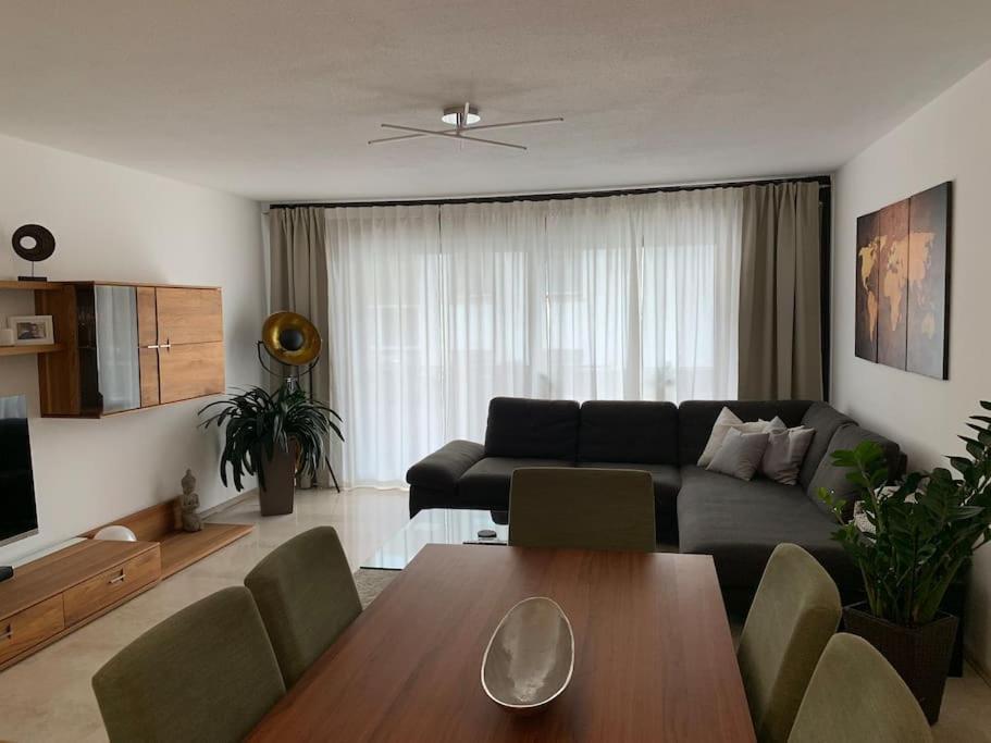 Moderne Ferienwohnung In Bester Lage! Bad Herrenalb Exterior foto